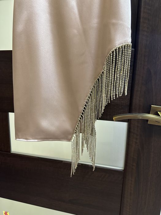 Шелковое платье  на брительках