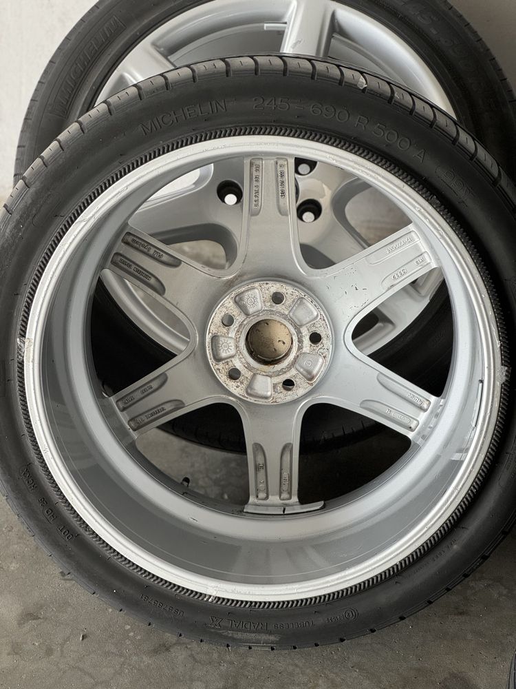 Audi R18 5x112 комплект броньованих колес Pax 245-690R500A Michelin