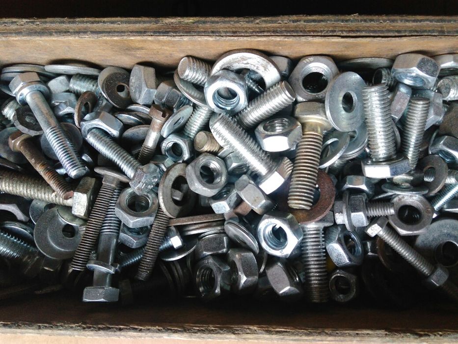 Крепёж СССР от М2 до М12 гаражная разносортица