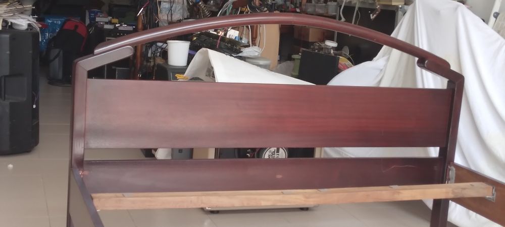 Cama de casal madeira