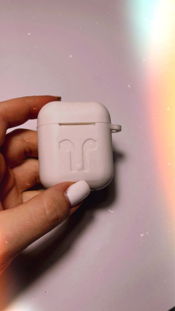 Чохли до AirPods