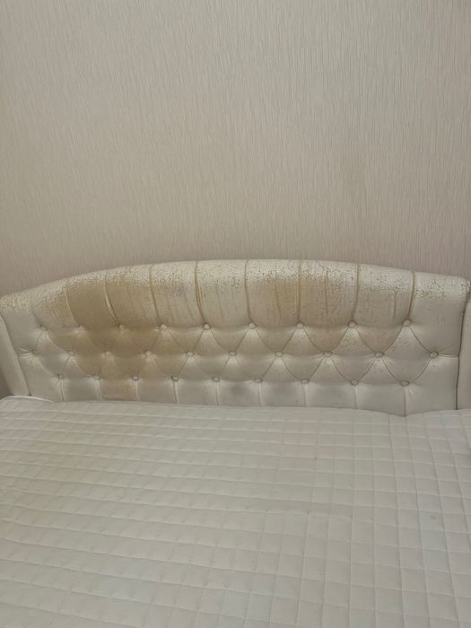 Двоспальне ліжко 160/200