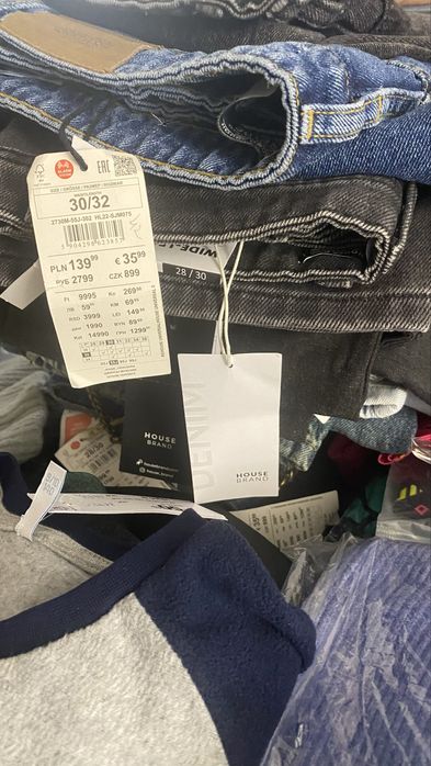 Lote de roupas variadas