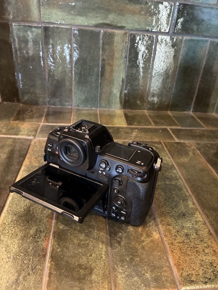Nikon Z8