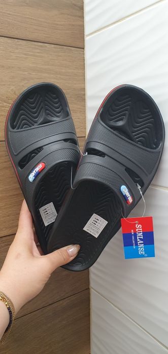 Klapki plażowe laczki basenowe na codzień czarne 42