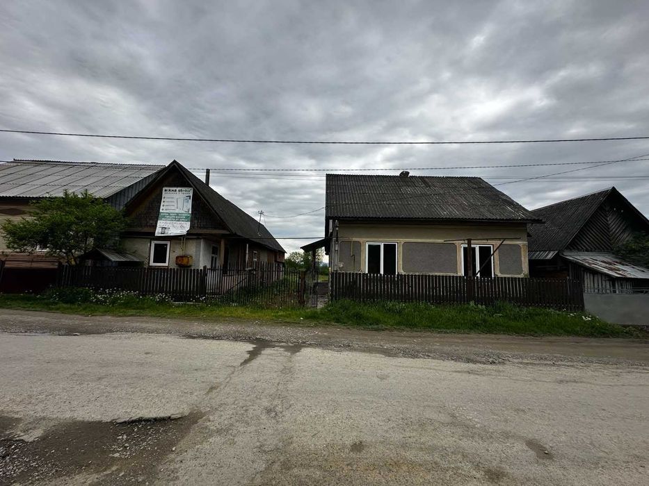 Продається будинок в с. Новобарово