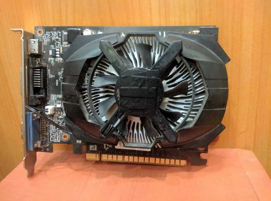 Core 2 Quad Q8400/4 Gb DDR2/Nvidia GTX 650 1Gb/HDD 400 Gb/ 400Ватт БП