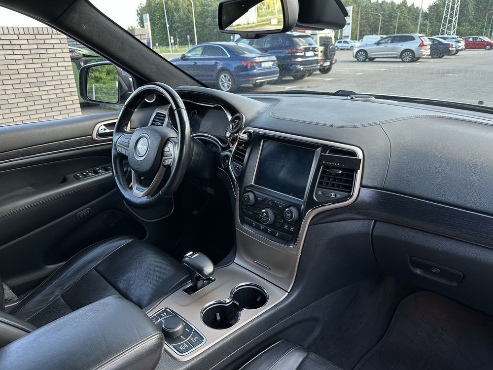Jeep Grand Cherokee Summit 3.6, led, car play, android auto