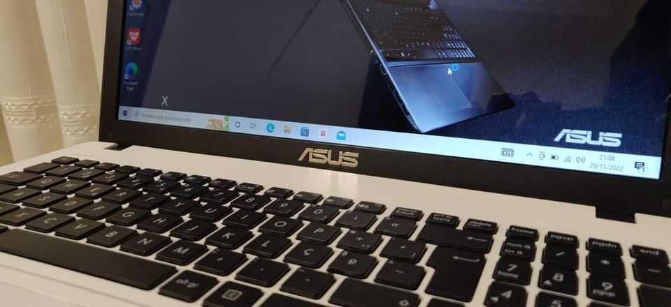 Portátil Asus X552M | 4GB Ram | 1TB HDD | Excelente estado