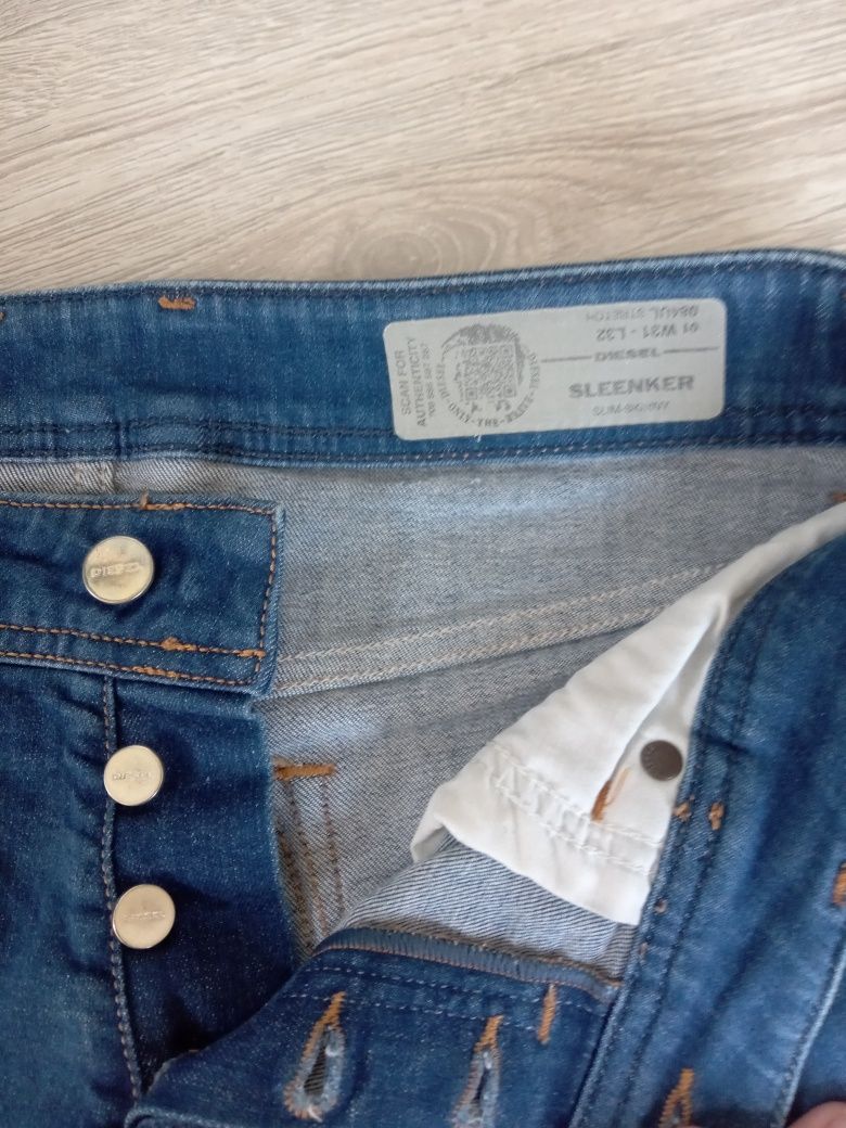 Diesel Sleenker Slim Skinny jeansy W31 L32
