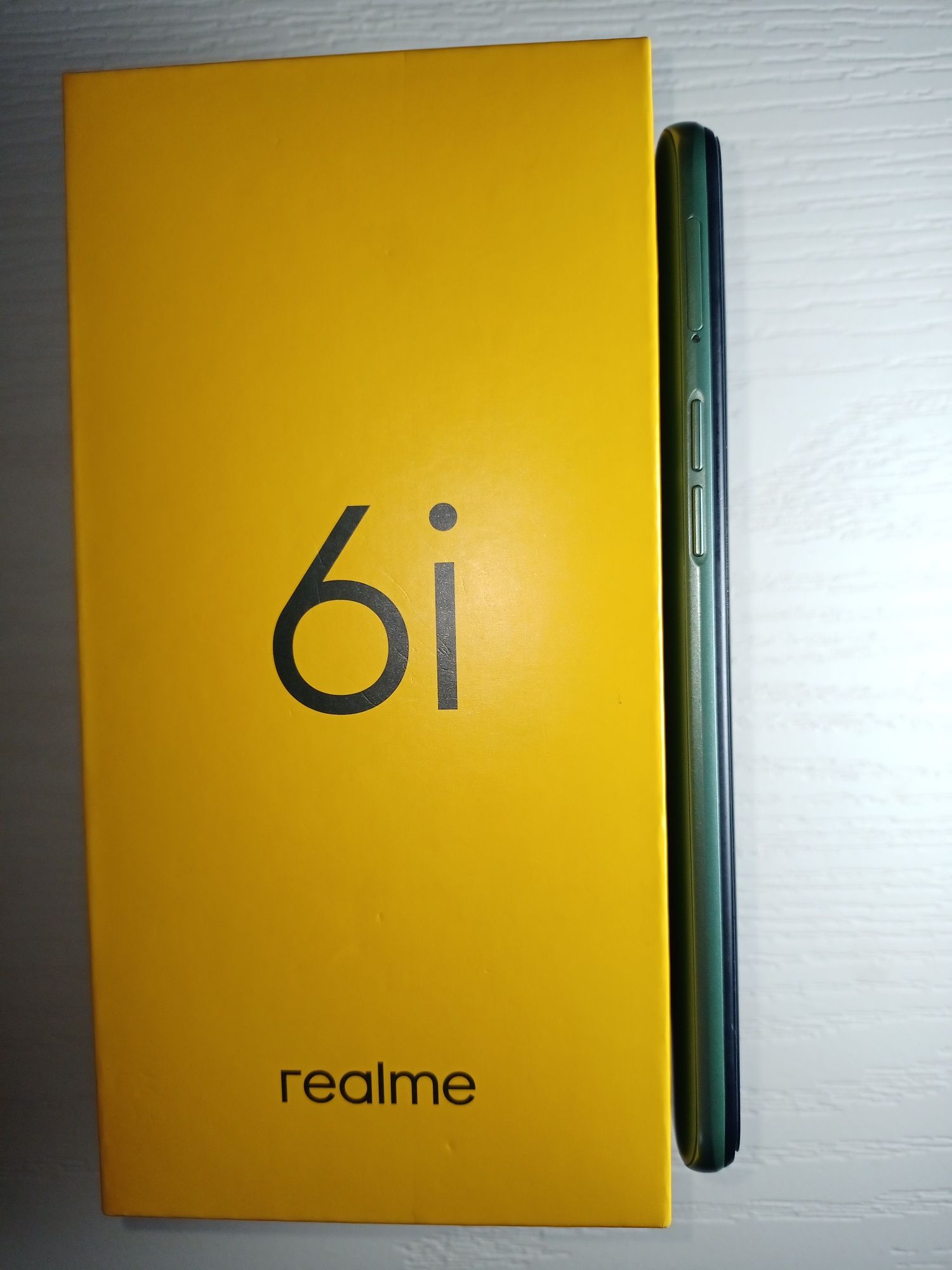 Смартфон Realme 6i (3/64, NFC, Android 11)