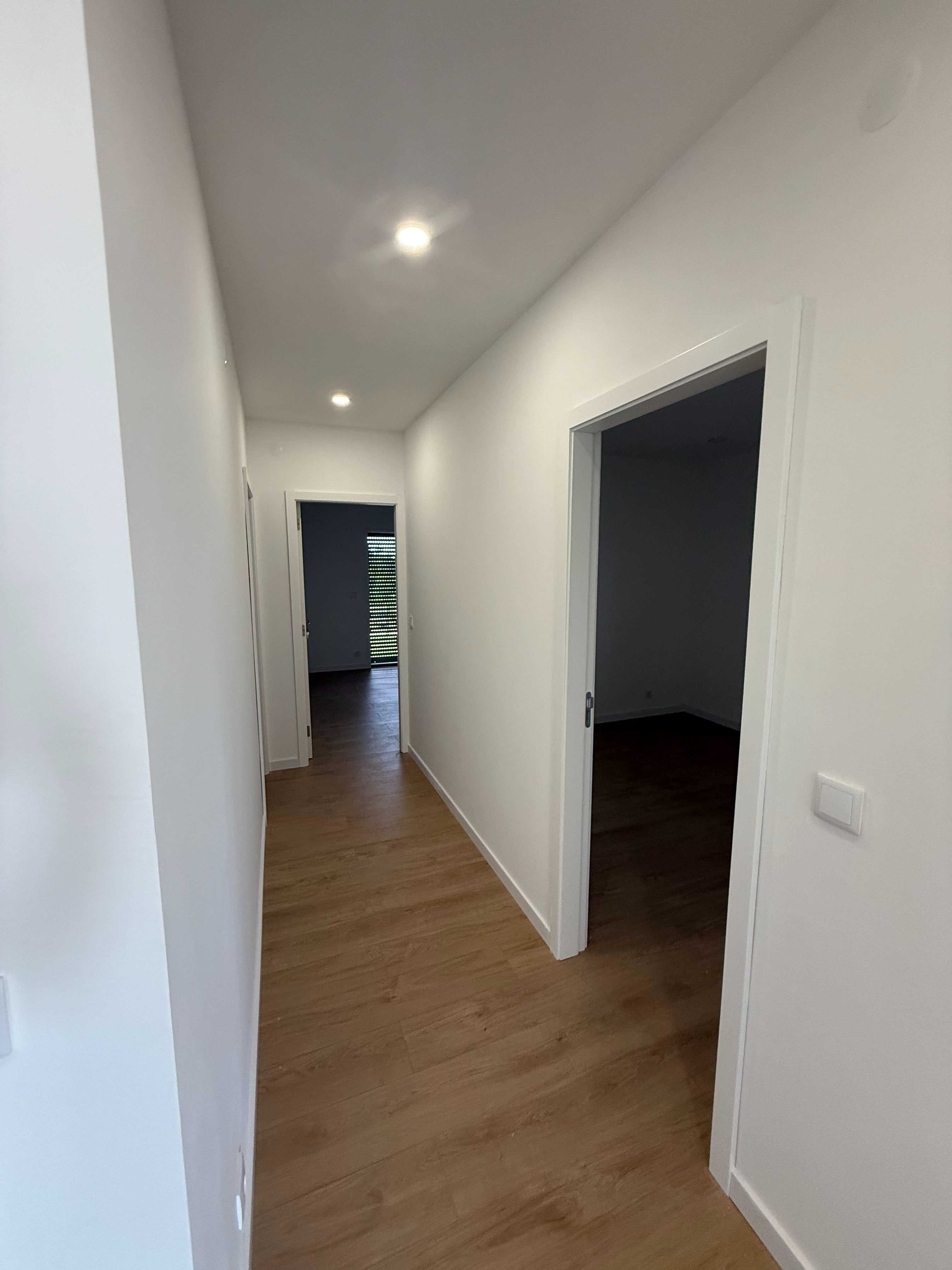 Suite moderna com WC privado e varanda