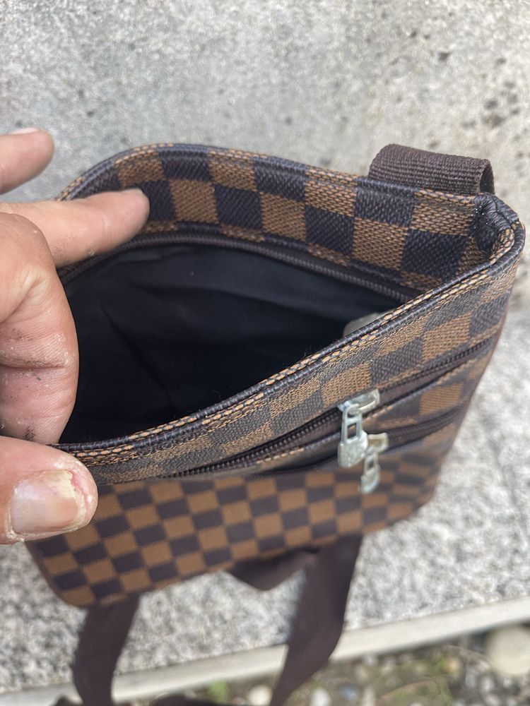 3 bolsas  gucci - louis vuitton