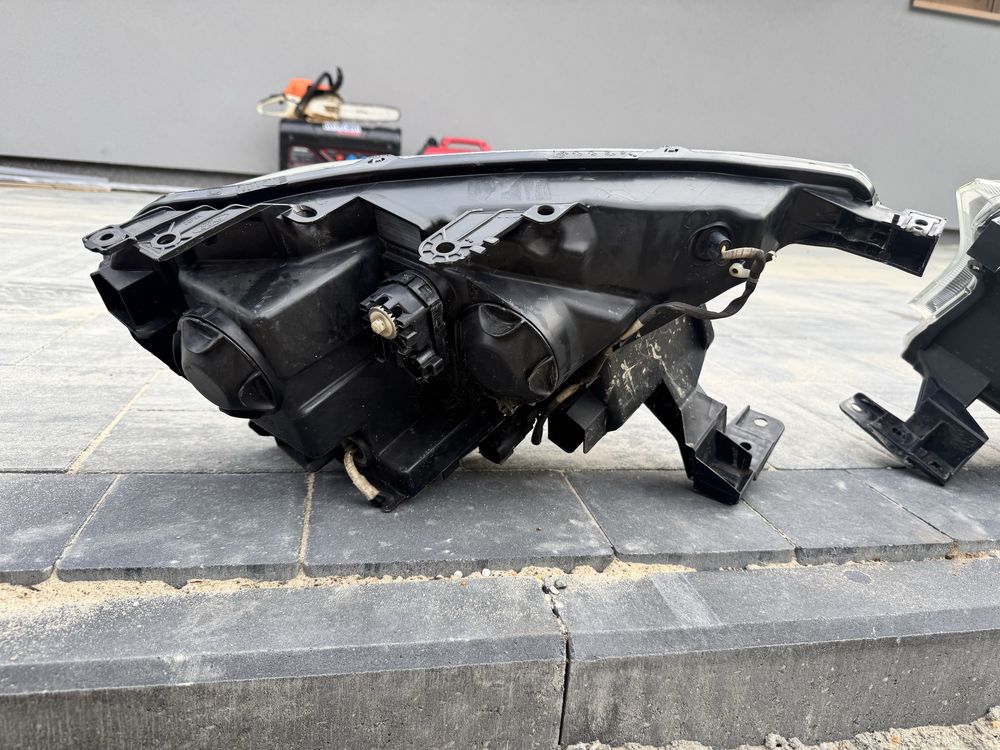 Lampy lampa ford ranger przód lewa prawa wildtrak