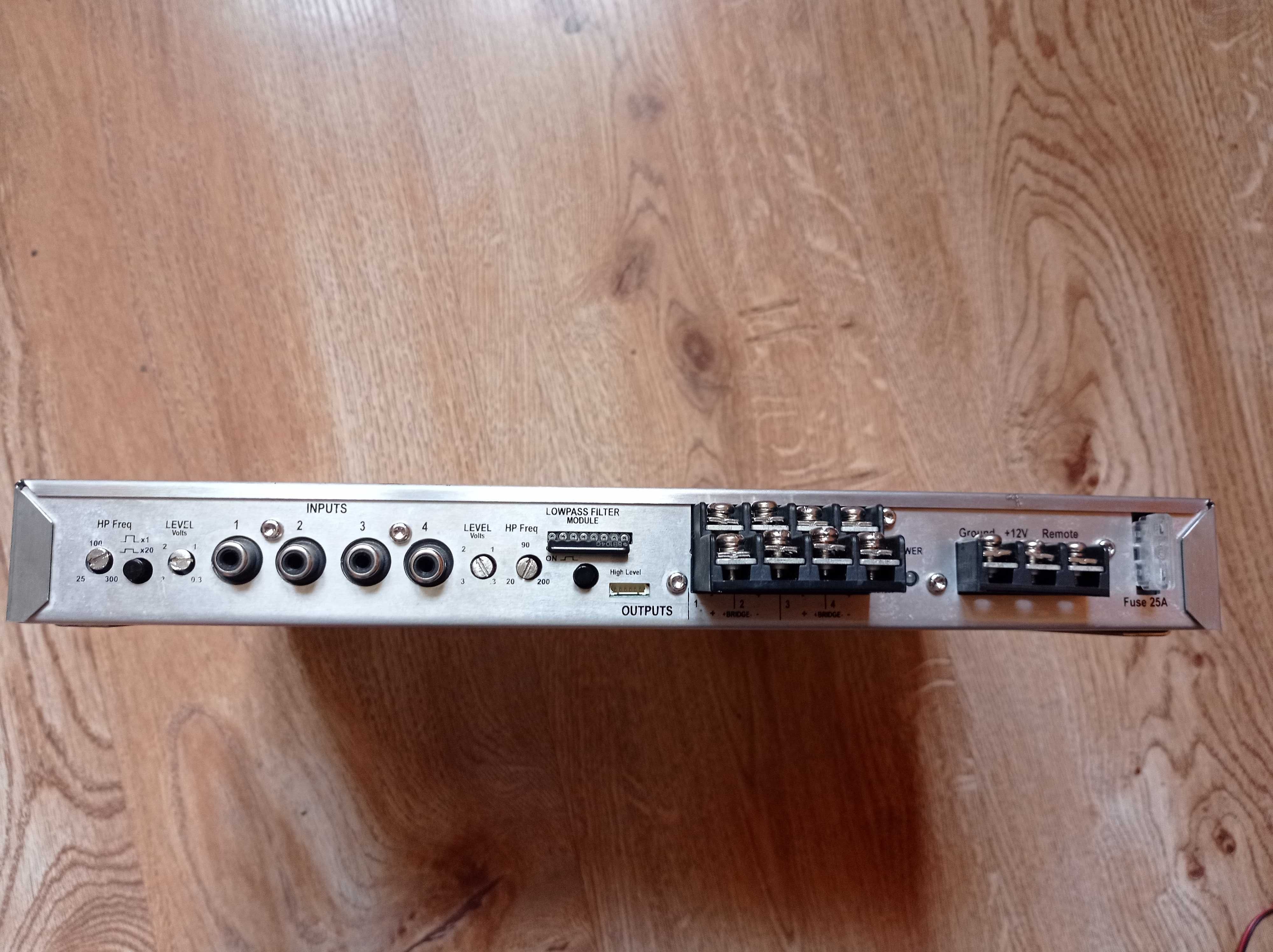 Wzmacniacz Genesis Profile Four 4 kanalowy Hi End