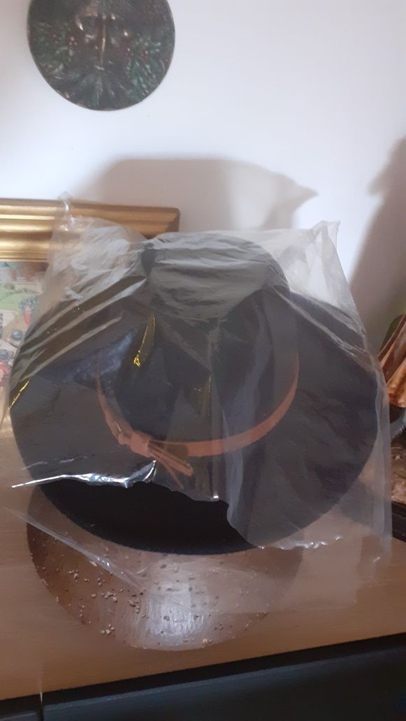 Chapéu Estilo Indiana Jones preto novo