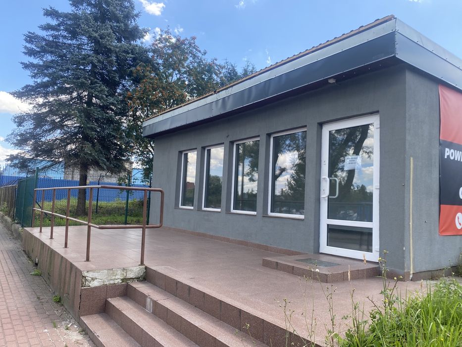 50m2 wejście z chodnika parking