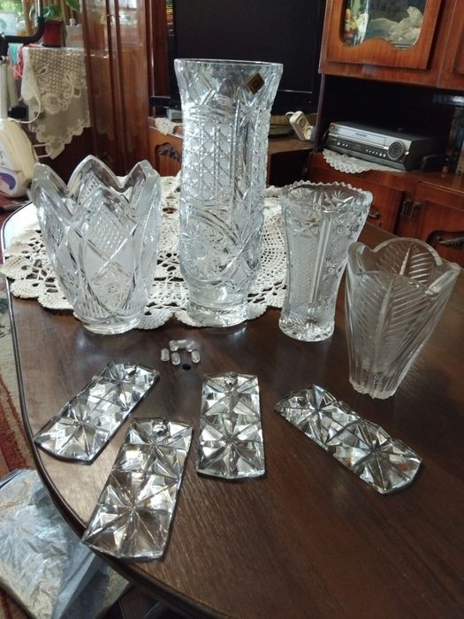 Хрустальные вазы и подвески все Чехия