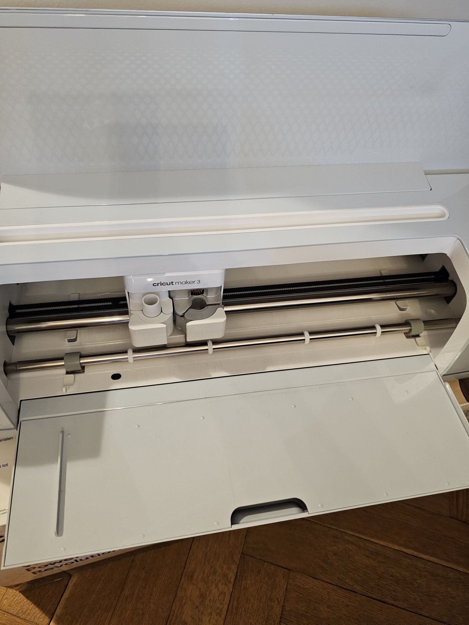 Cricut Maker 3 Ploter tnący Maszyna do cięcia i rysowania (silhouette)