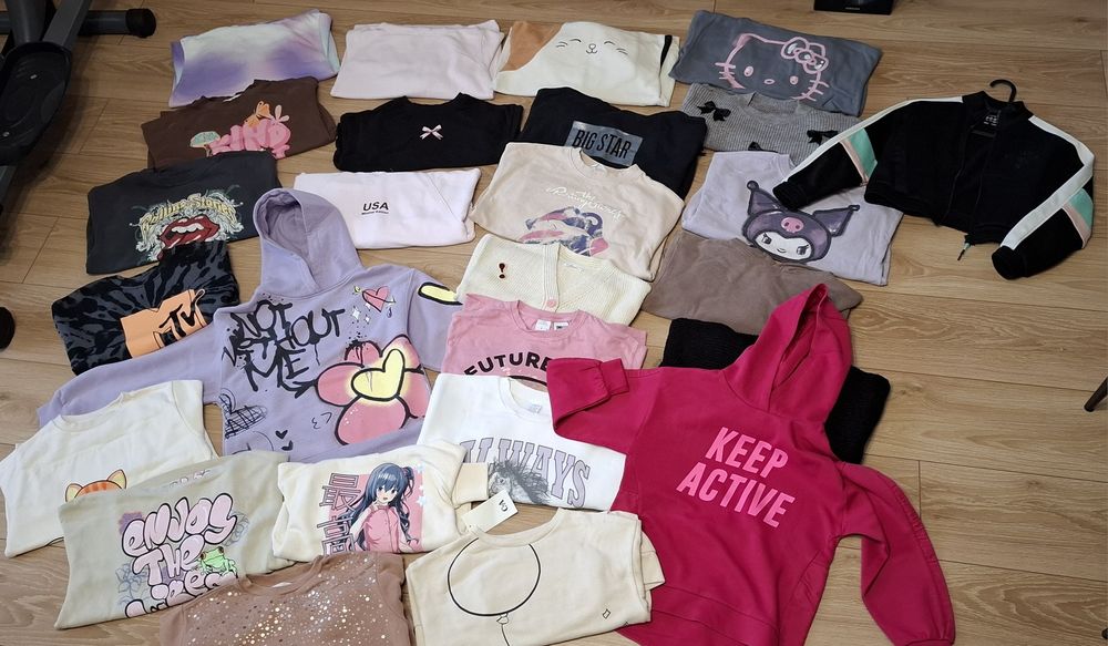 Zestaw ciuchów r.140-146