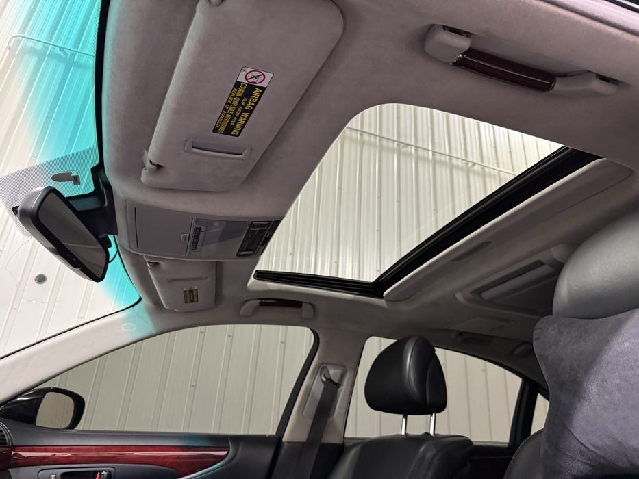 Lexus LS600L 2008 года в родной краске, новая пневма и батарея