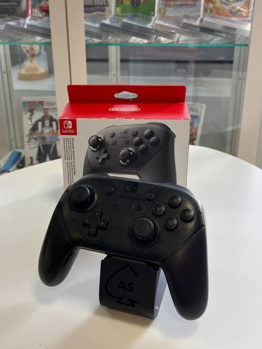 Pad Nintendo Switch Pro Controller | Z Pudełkiem | Używany