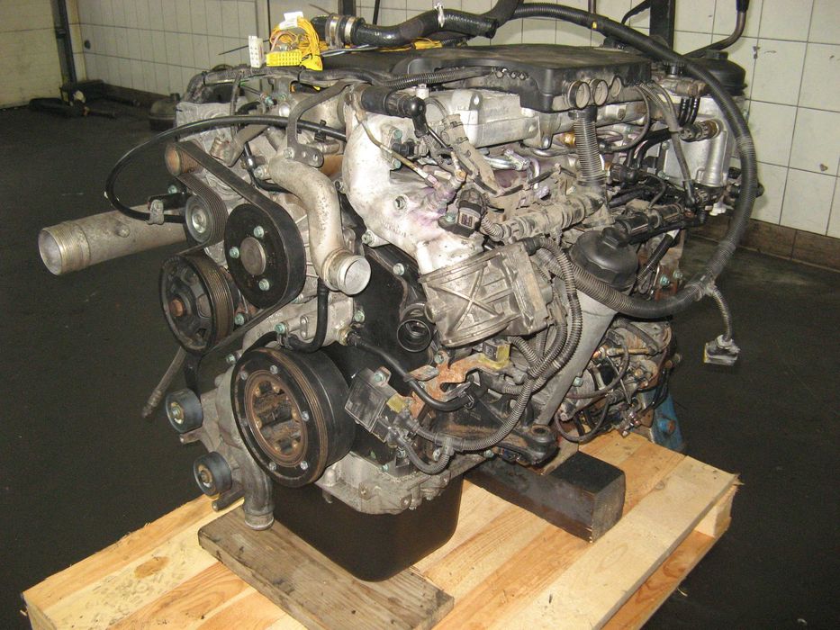 Wszystkie   części  do silnika  man   mercedes    remonty  naprawy