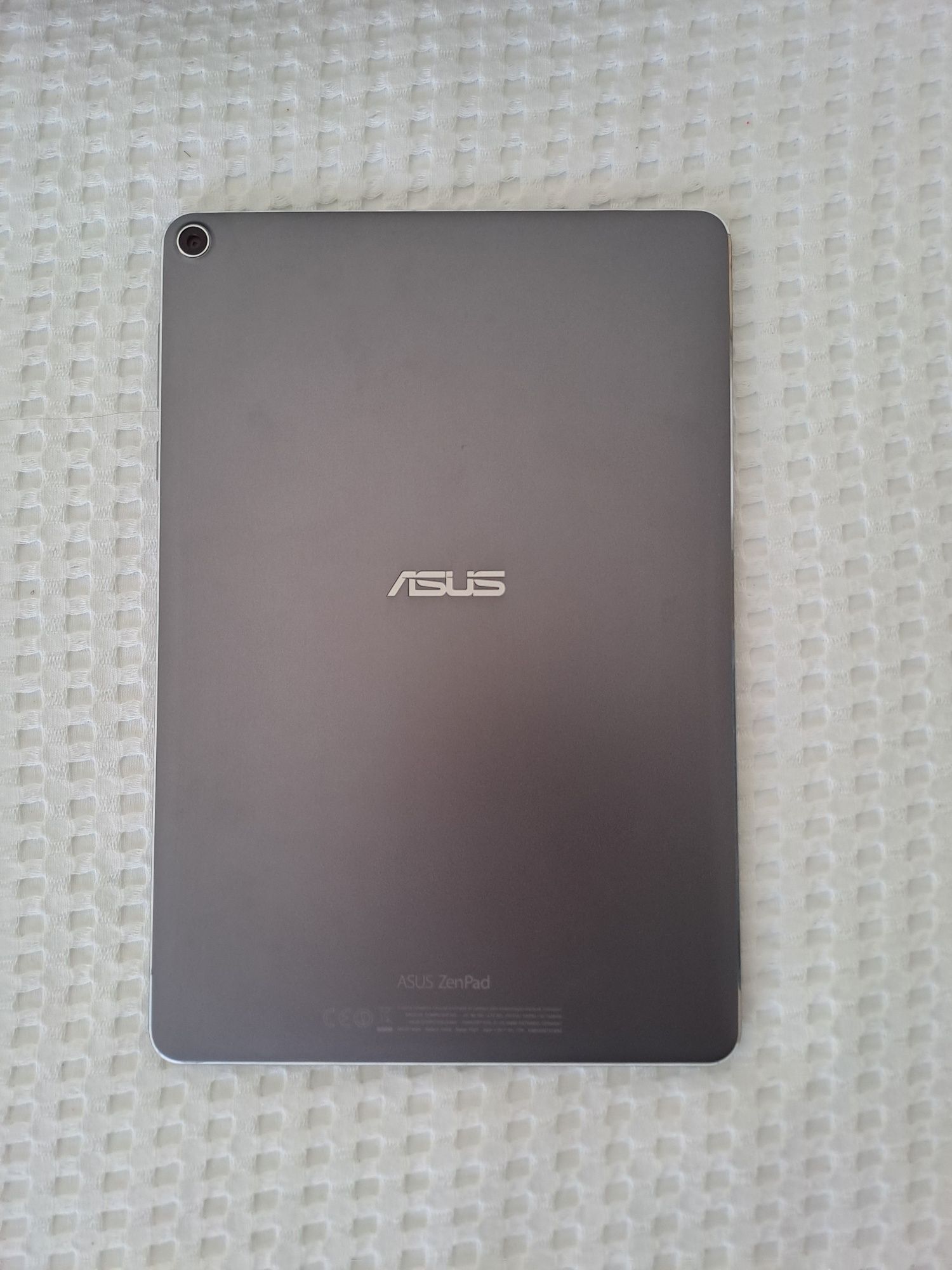 Tablet ASUS ZenPad 3s 10 + teclado e capa
