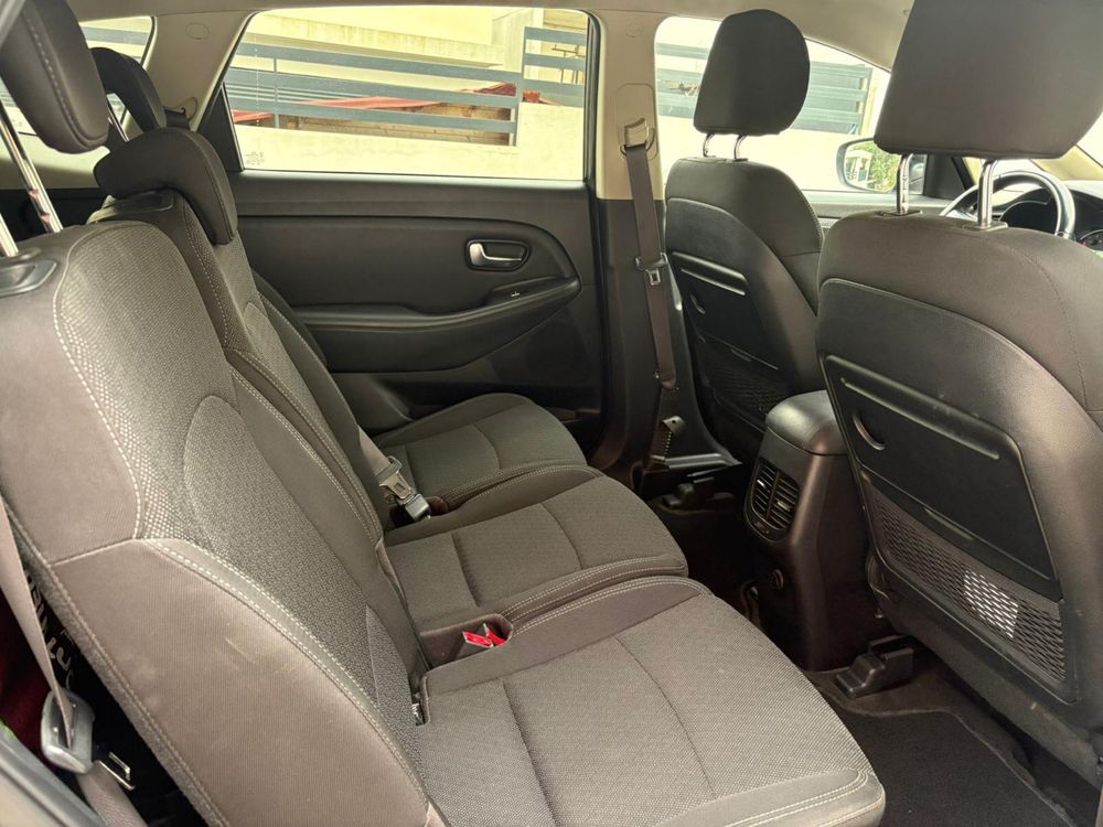 Kia Carens 1.7 Diesel 7 lugares 140 CV