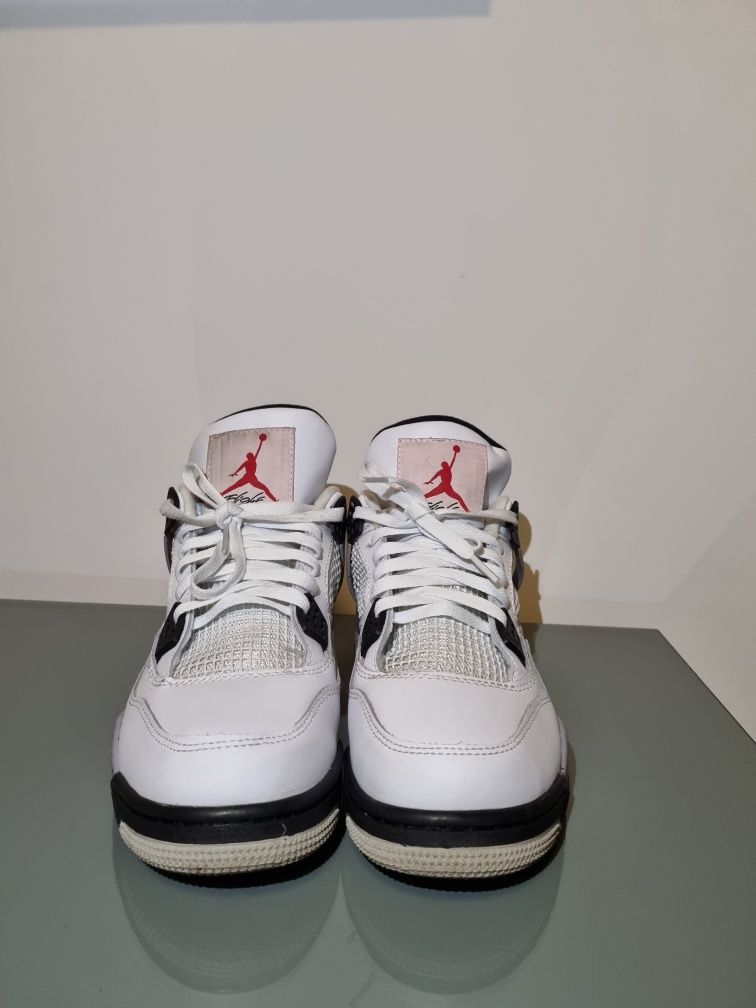 Air Jordan 4 "white cement"
