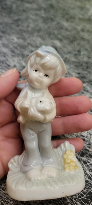 Ceramiczna figurka pastuszek