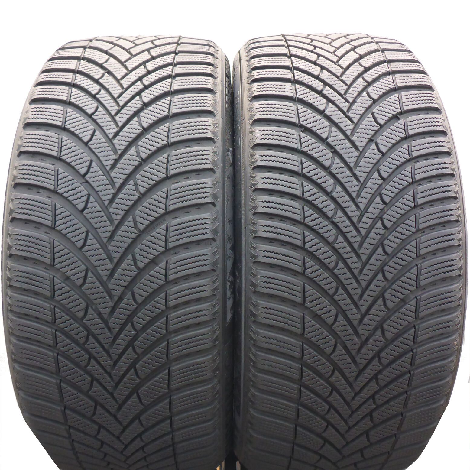 Opony 235/40/19 Semperit 235/40R19 96V XL Speed5 Zimowe 2024 7,4-7,5mm