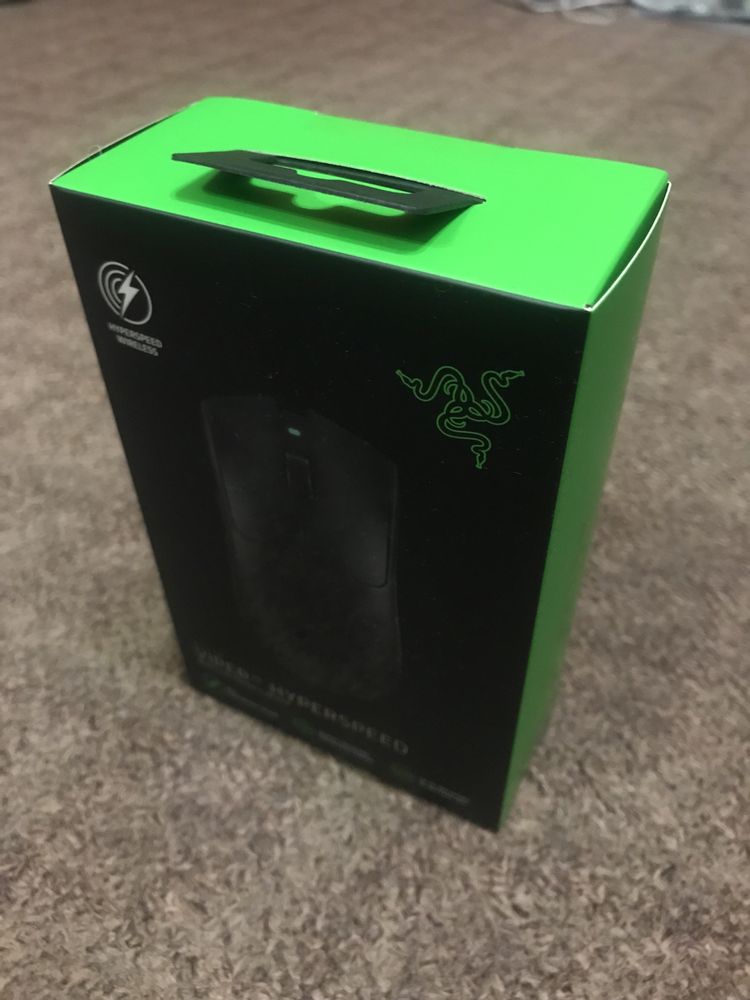 Мышь Мышка Razer Viper V3 HyperSpeed ​​Wireless (RZ01-04910100-R3M1)
