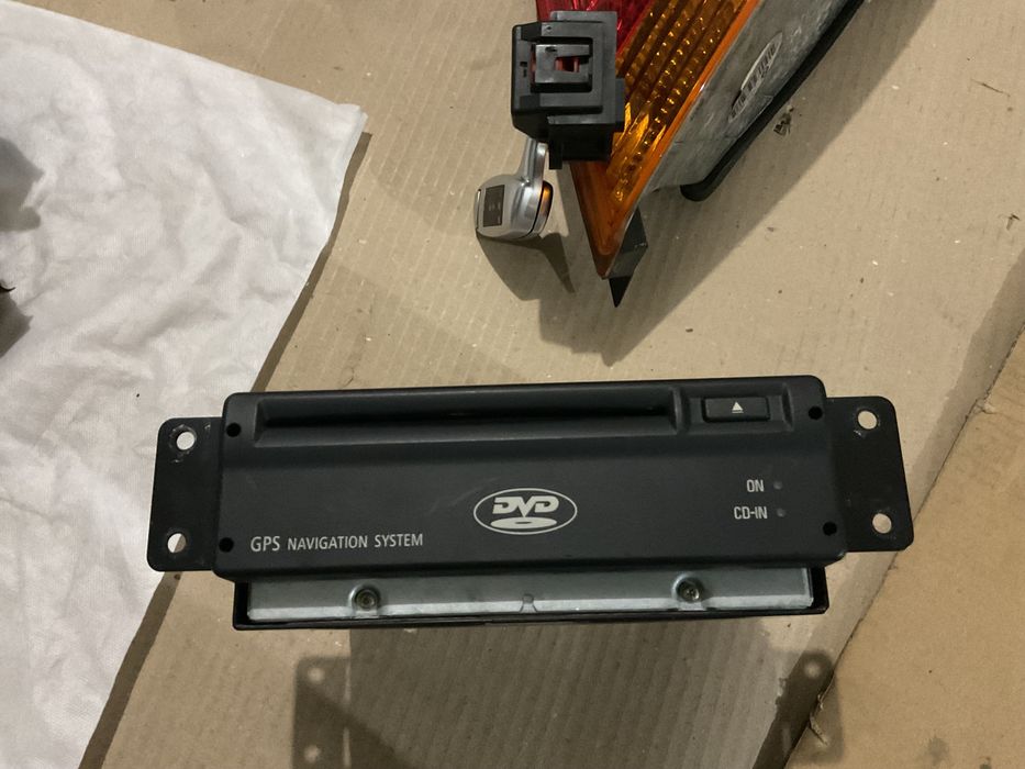 Faróis ,auto rádio bmw 730d