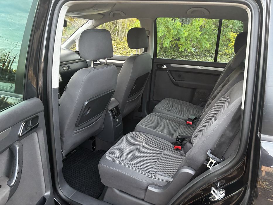 Volkswagen Touran пвтомат