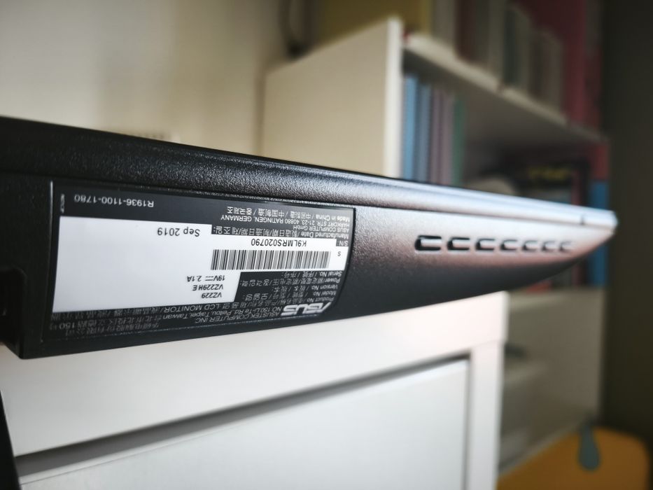 ASUS VZ229HE – 22" Full HD