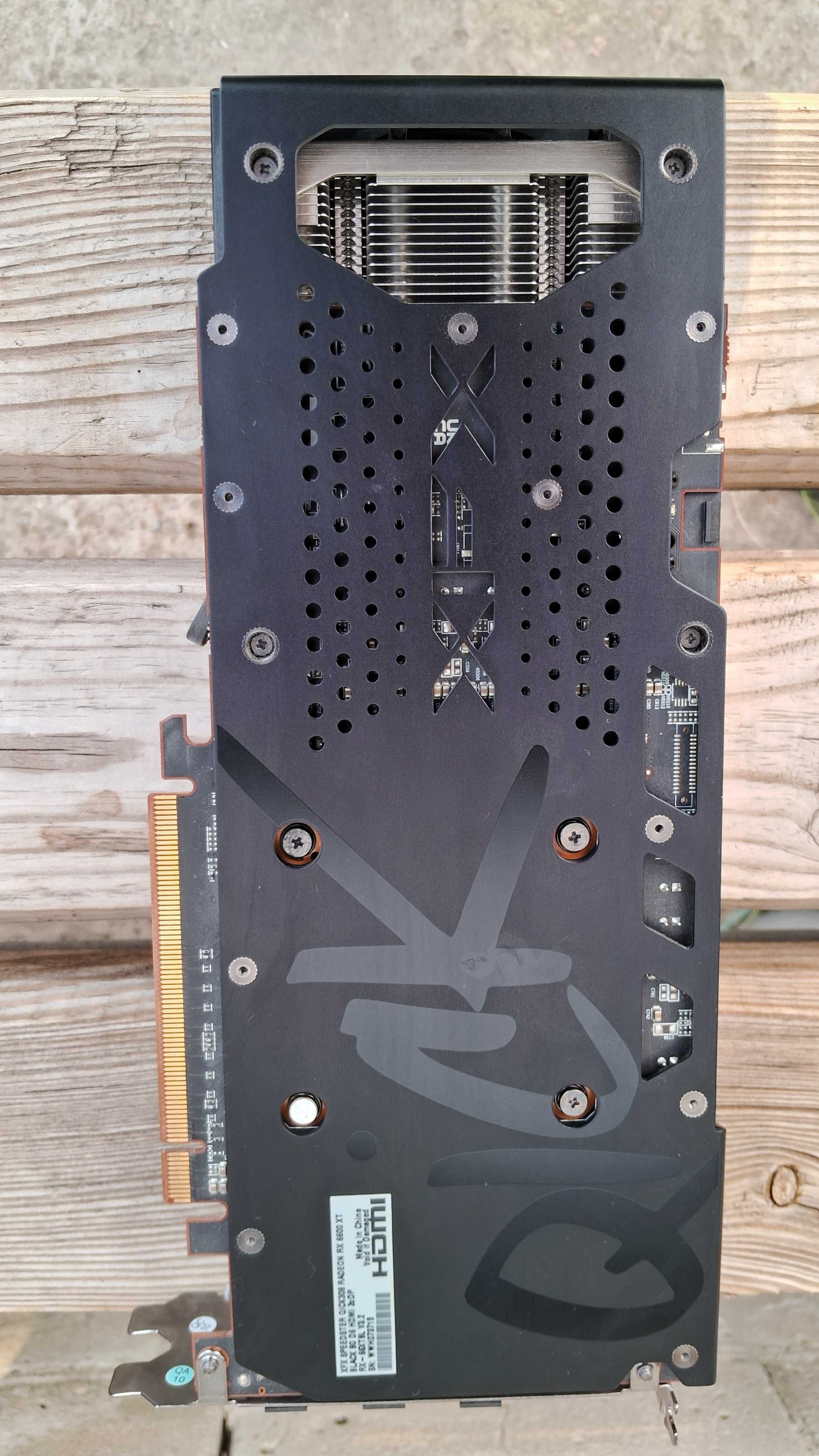 Відеокарта rx 6600 xt xfx