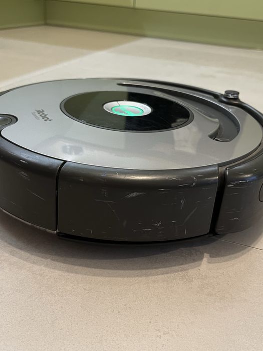 Robot sprzątający iRobot Roomba 616