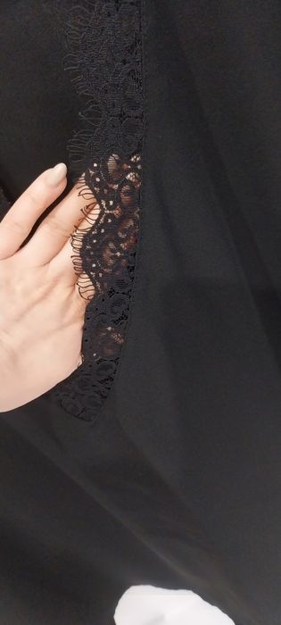 Bluzka r. XL/XXL z koronką NOWA