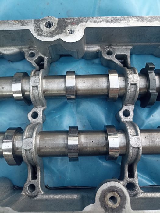 Розподільний вал Volkswagen Crafter 2018