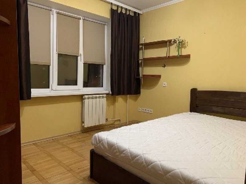 Продаётся 3 комнатная квартира по ул. Товарищеская на Бородинском.