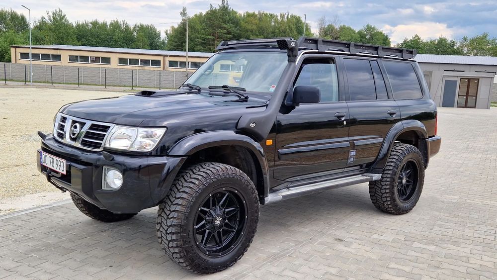 Nissan Patrol Nissan patrol Gr2 3.0d off Road klima wyciągarka Husar skóry elektryka