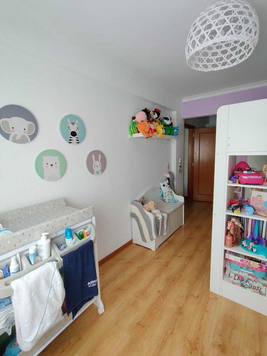 Farto do Barulho? Vende-se Sossego (com Casa T2 Incluída) em Azeitão!