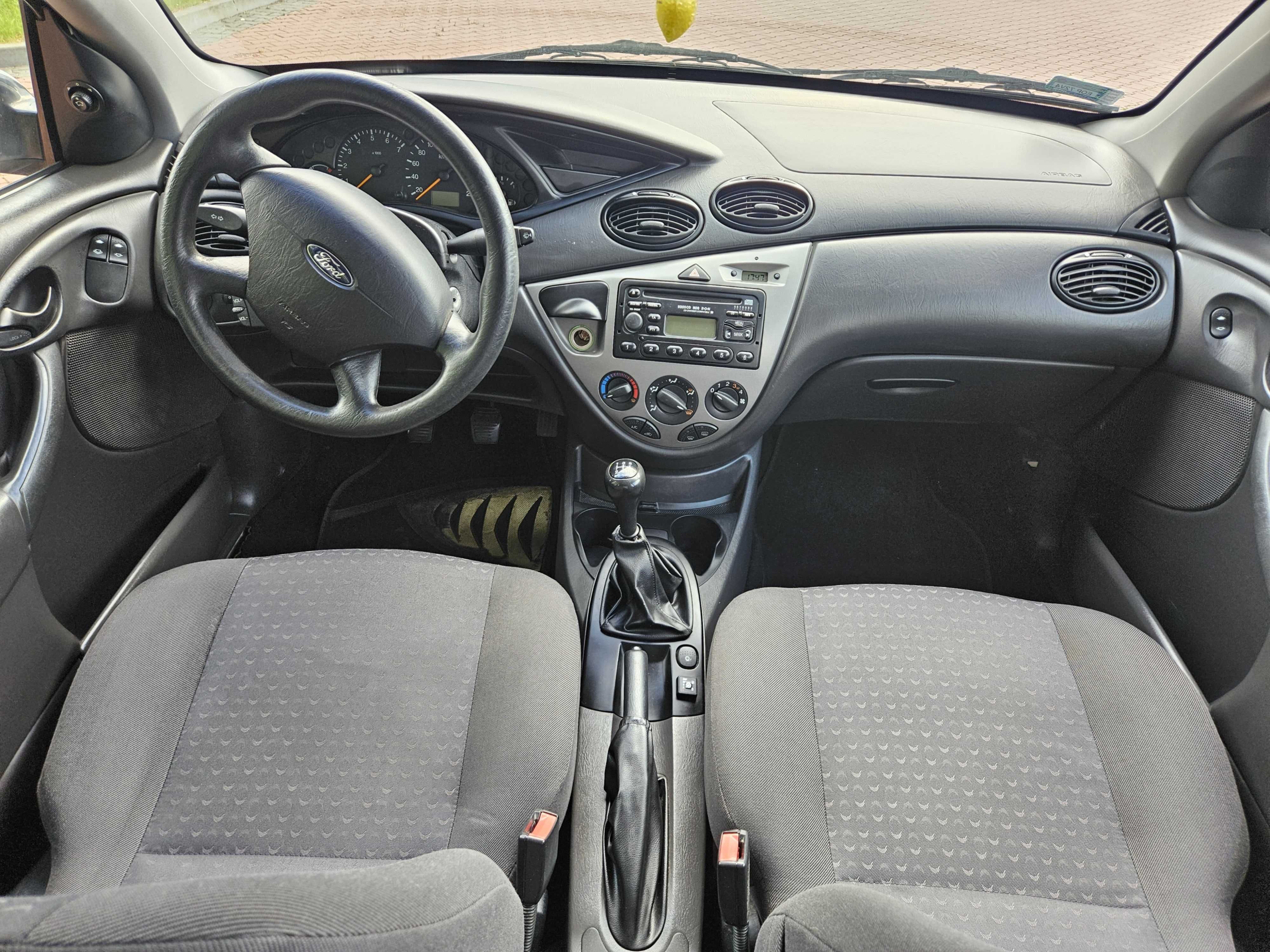 Ford Focus 1.8 benzyna/gaz 2004