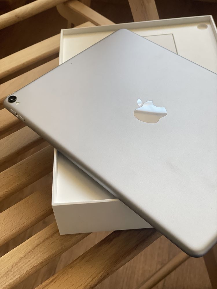 Планшет Apple iPad Pro, 10,5”, 64 GB. Wi-Fi, Space Gray, Айпад