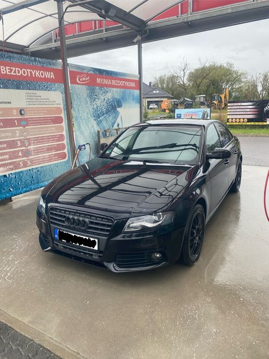 Audi A4 Limousine Audi A4 B8 2.0 TFSI • Automat • 2011 • 188 304 km