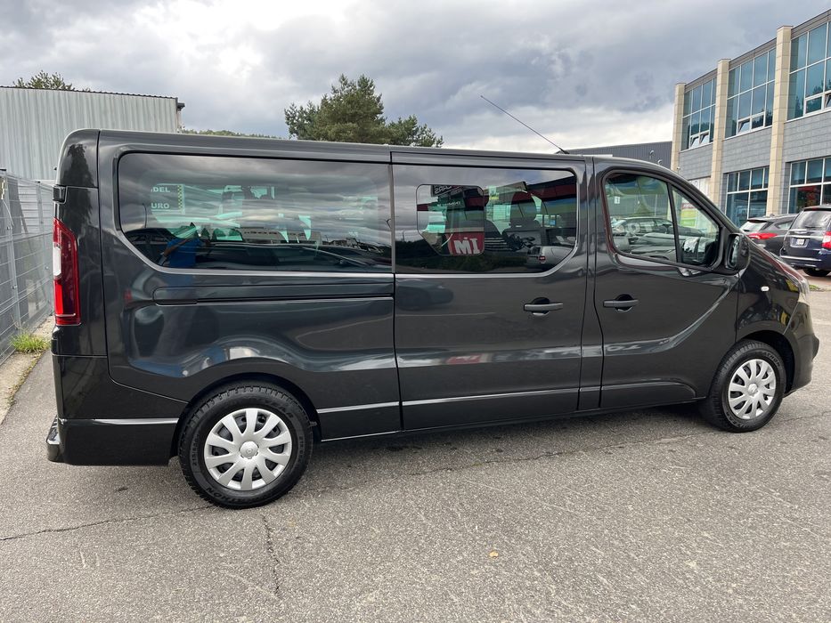 Wynajem busa Bus na wynajem 9 osób Transport osób Transfer osób
