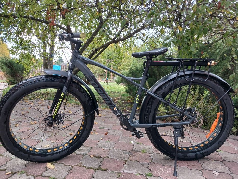 Велосипед фірми Formula