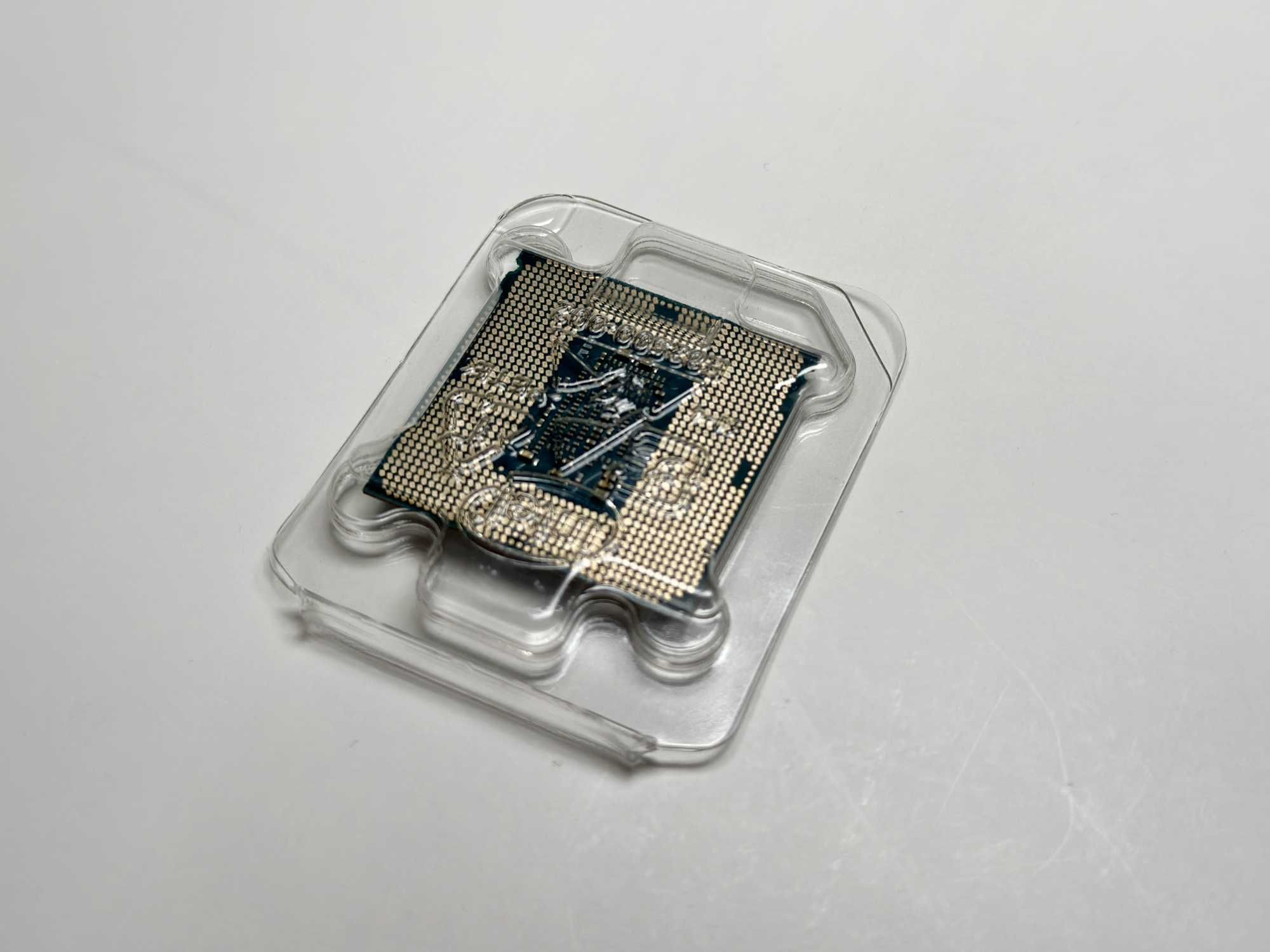 Procesor intel i7-7700k 4,2GHz
