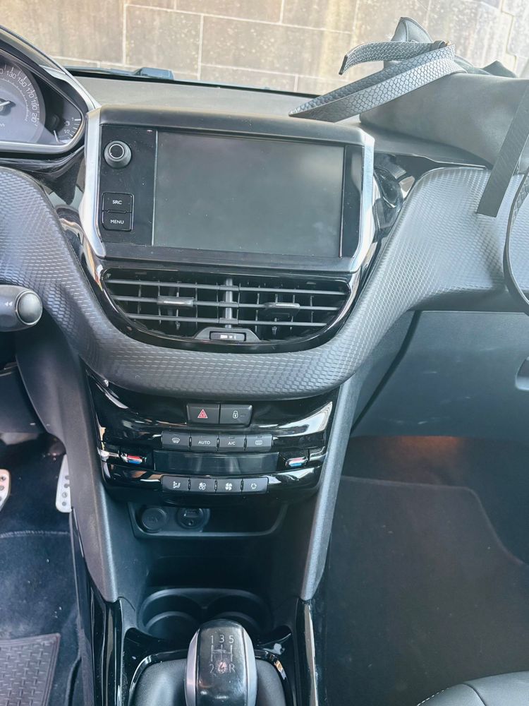 Peugeot 2008 1.2 PureTech